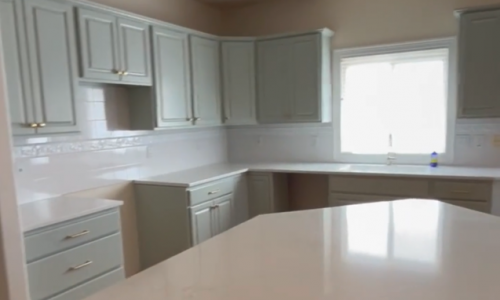 Bright & Inviting Kitchen