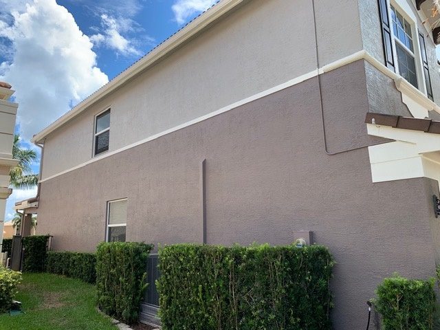 Stucco Painting with Stripe Preview Image 2