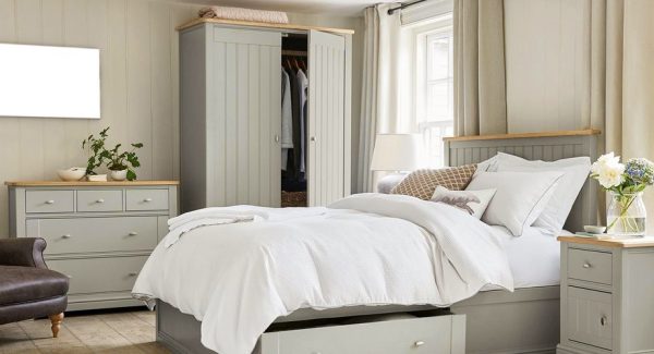 PEACEFUL PAINT COLORS FOR YOUR GUEST ROOM
