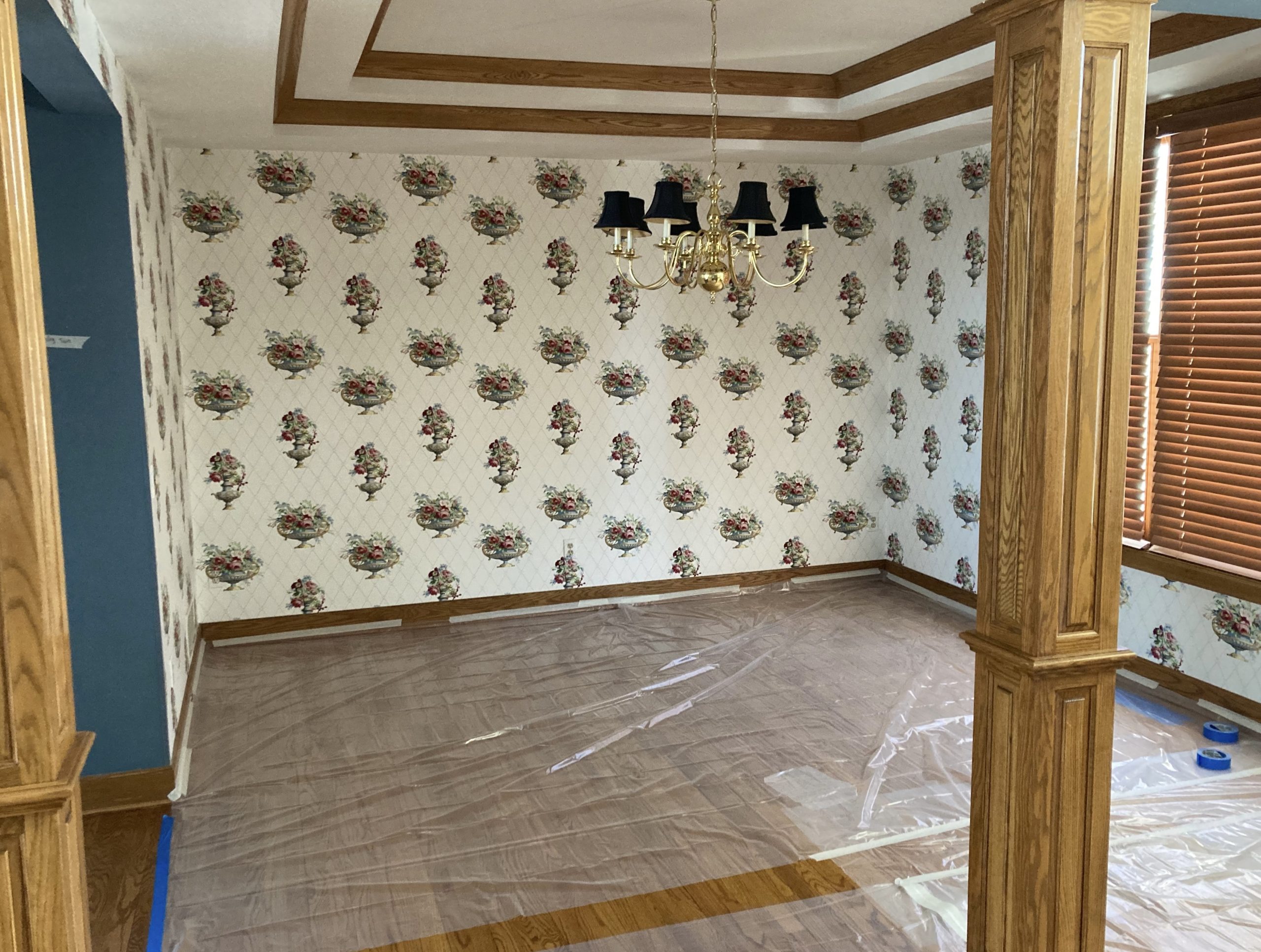 wallpaper removal before