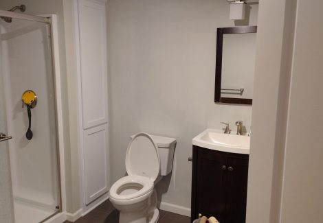 Repainted Lakeville Bathroom