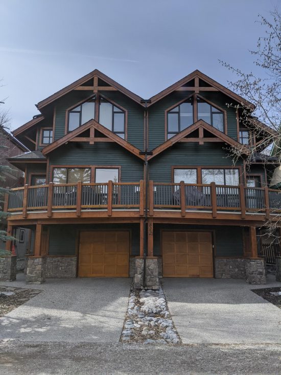 Two-toned Exterior Painting in Canmore