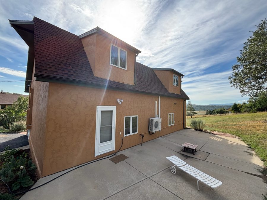painted exterior of stucco house Preview Image 8