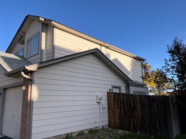 home exterior before repaint Preview Image 8