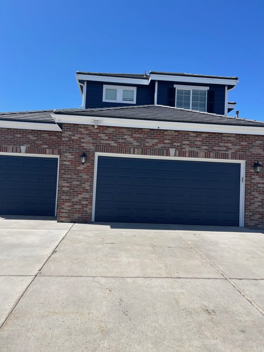home garage door painted blue Preview Image 3