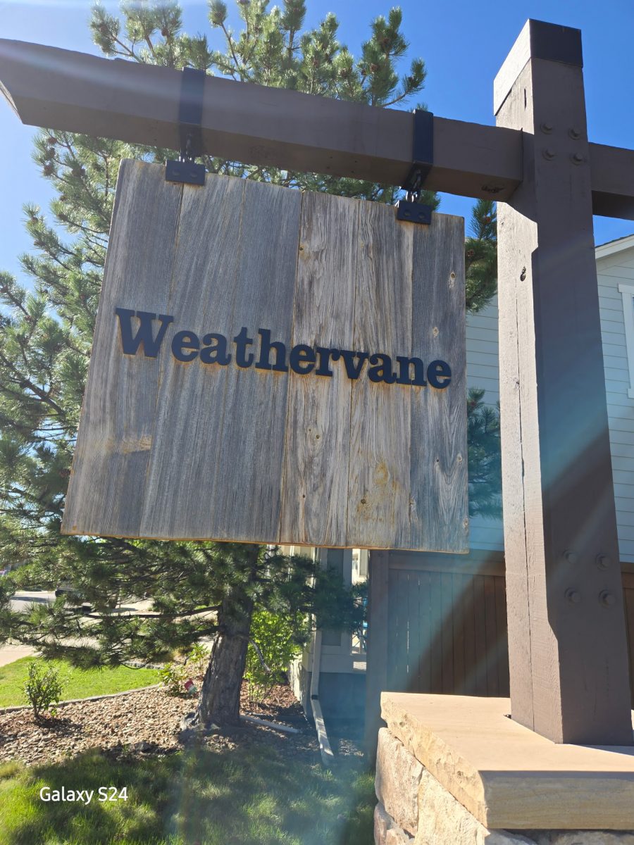 hoa community sign after cleaning and paint retouch Preview Image 5