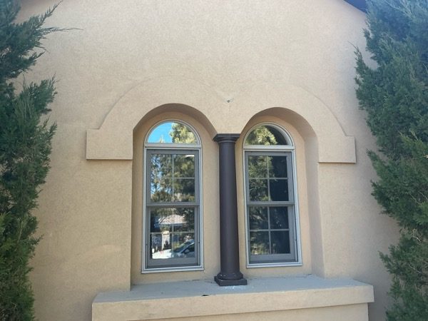 windows on side of house Preview Image 6