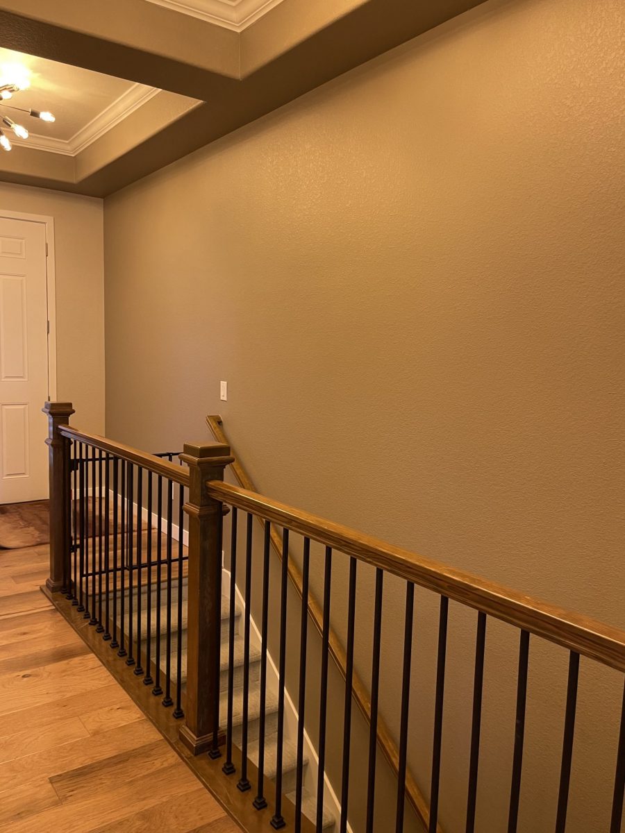 staircase with guardrail Preview Image 2