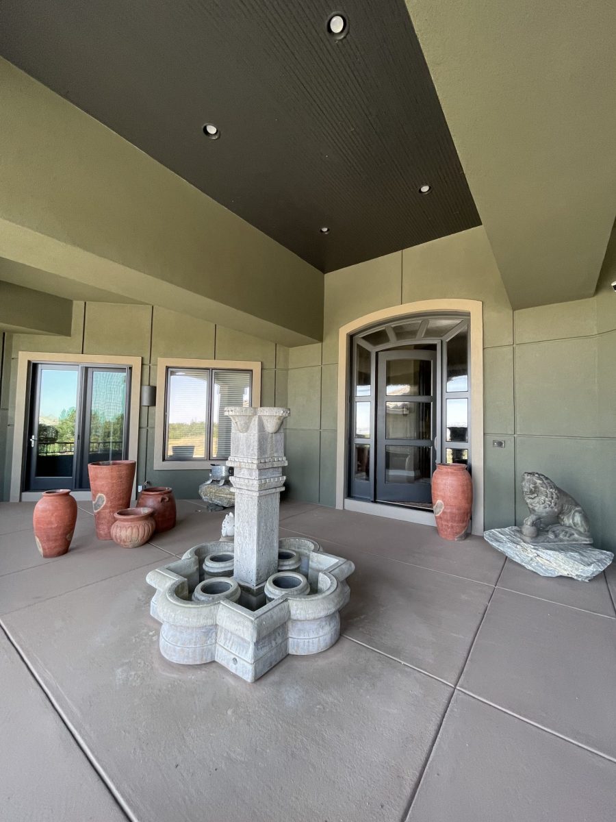 painted stucco home exterior Preview Image 2