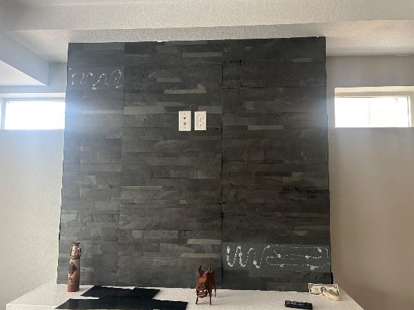 mantle in home before refinishing Preview Image 4