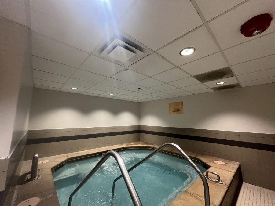 locker room hot tub Preview Image 1