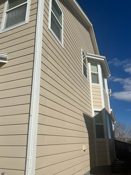 weathered tan siding of house Preview Image 6