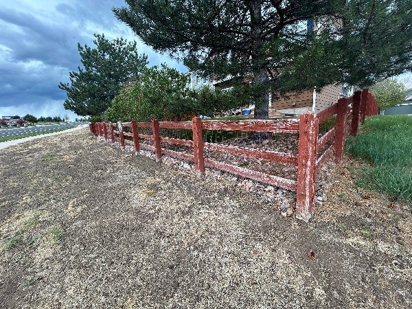 split rail fence with damaged paint Preview Image 6