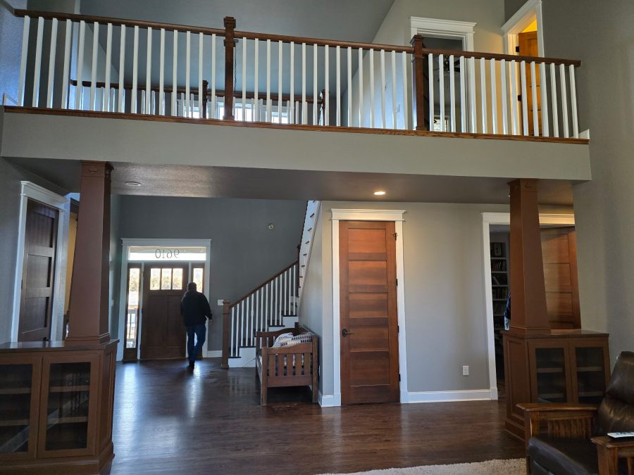 home foyer with catwalk Preview Image 5