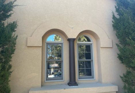 windows on side of house