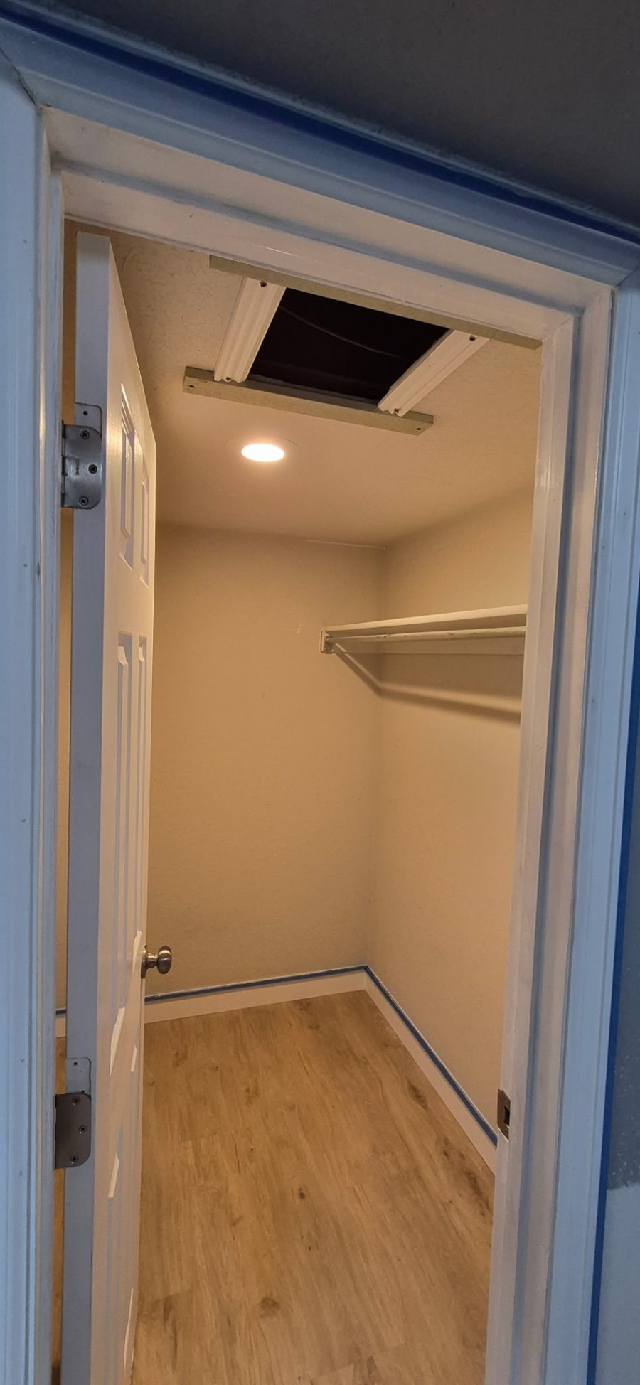 beige painted home interior room Preview Image 1