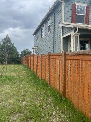 worn stained wooden fence Preview Image 6