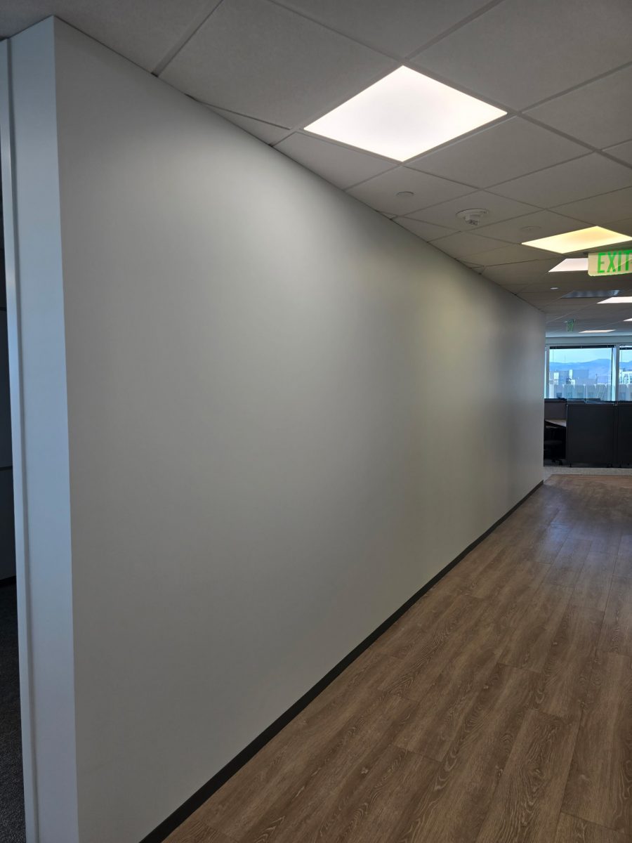 empty office wall Preview Image 2