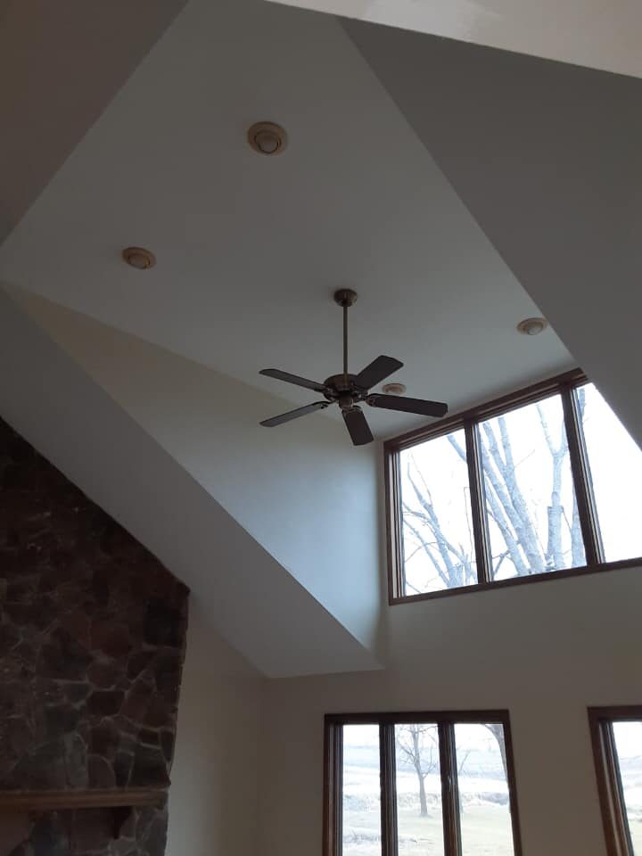 White interior Preview Image 3