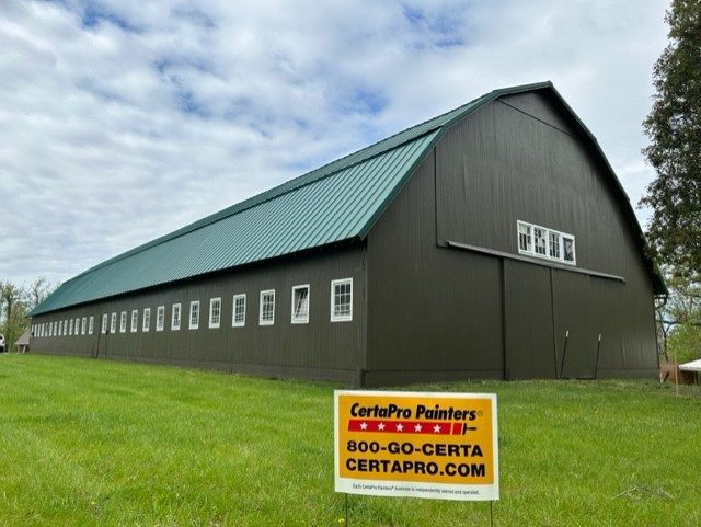Large Barn Painting in Cedar Rapids