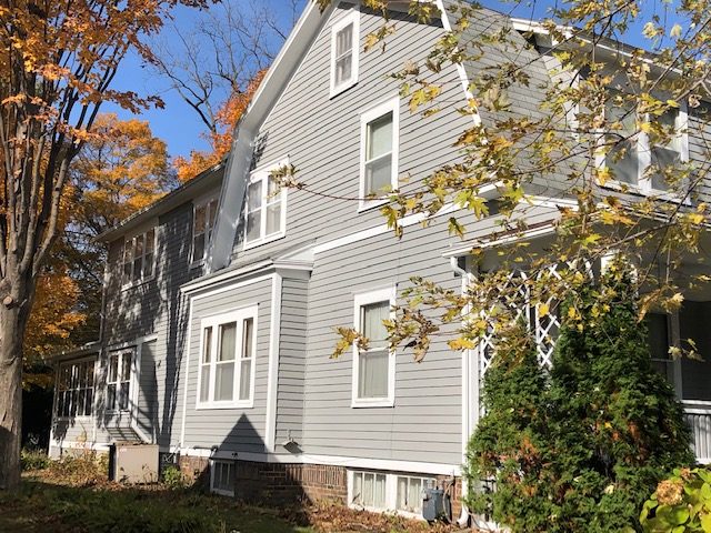 Exterior of house Preview Image 1