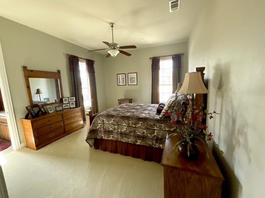 bedroom with furniture Preview Image 6
