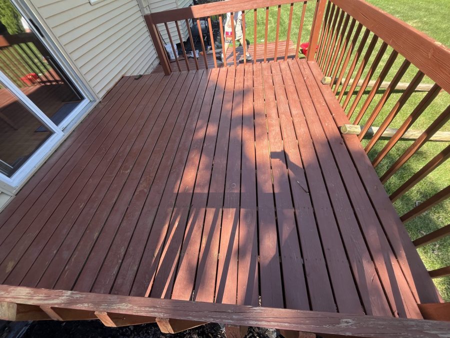 deck with peeling red stain Preview Image 3
