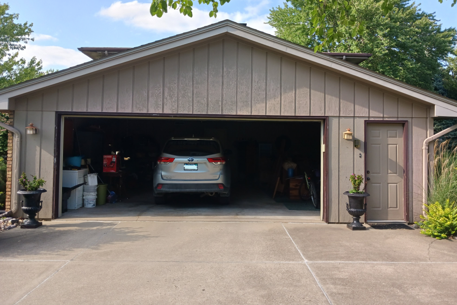 bloomington exterior before Preview Image 4