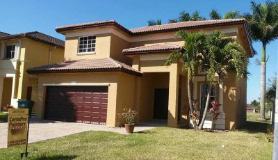 Residential Front Garage Exterior