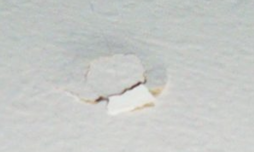 Drywall repair Hole
