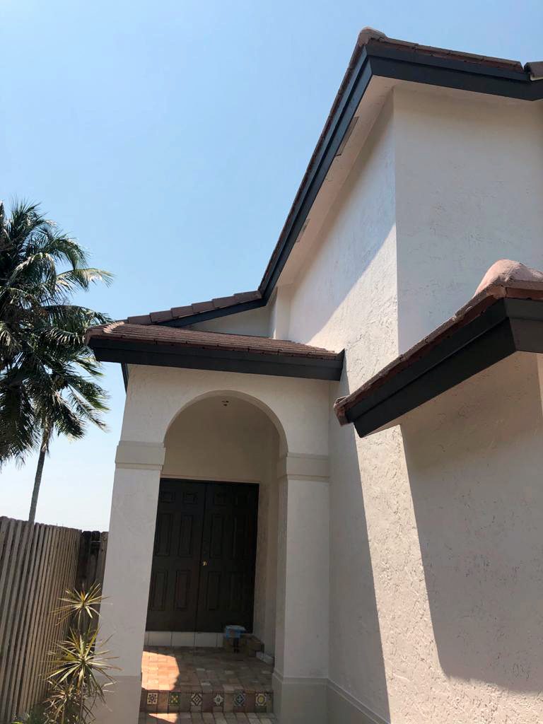 Entrance Kendall House Painting Preview Image 1