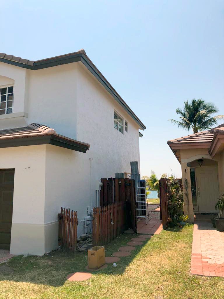 Side House Painting Preview Image 2