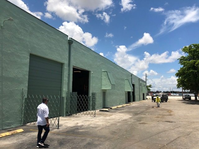 Jack Lyons Truck Parts Warehouse - Front Preview Image 4