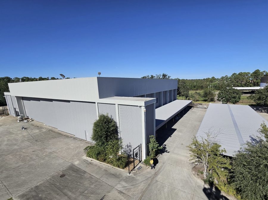 aircraft hangar Preview Image 2