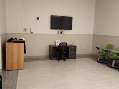photo of repainted medical center in union city