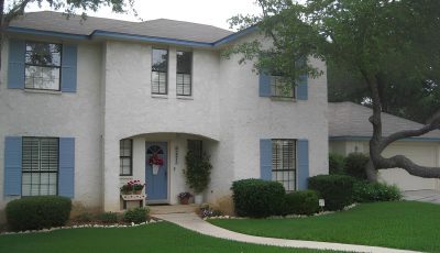 Blue Exterior Accents in Thousand Oaks, TX