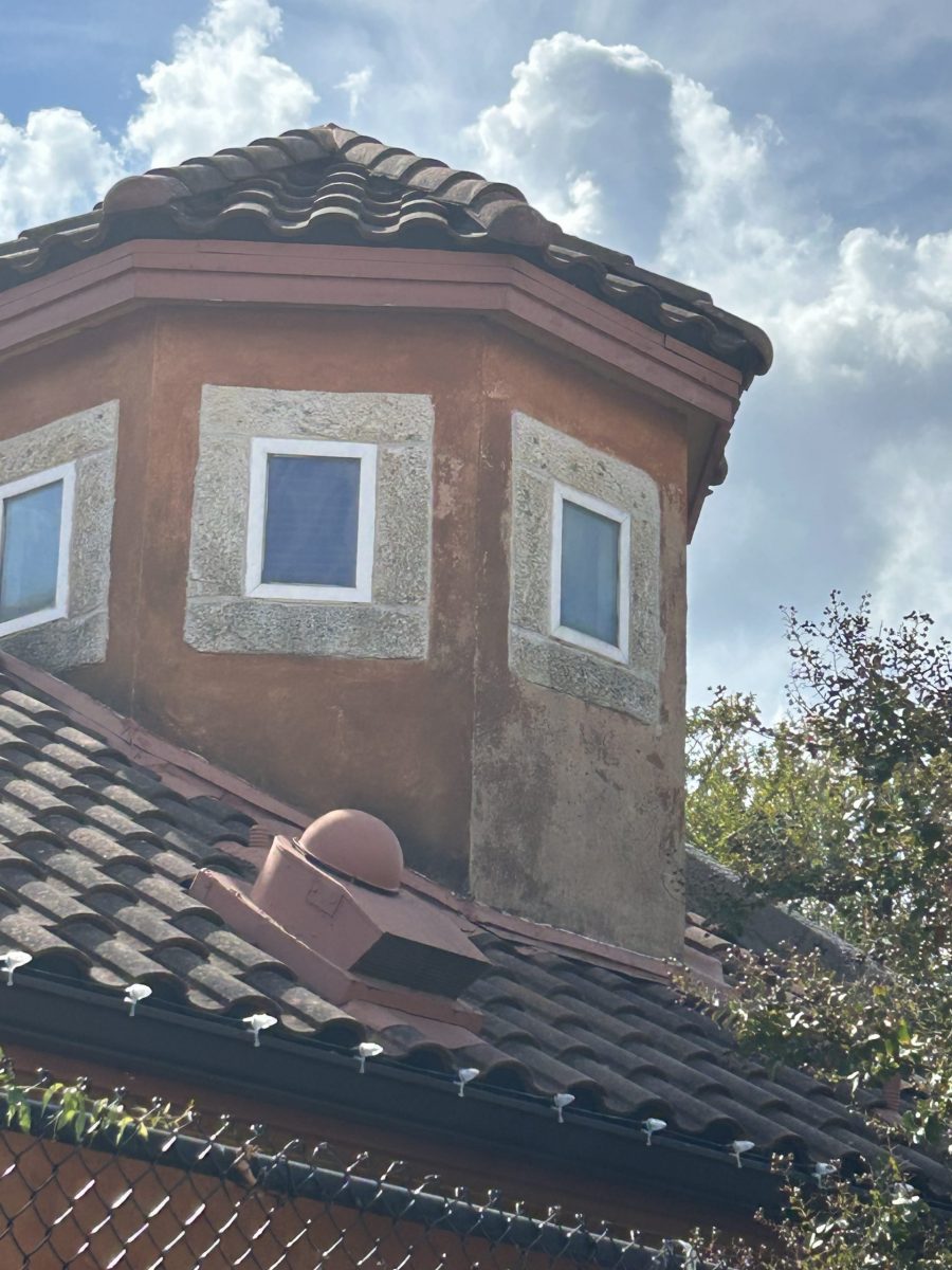 rust colored mision style stucco house exterior before repaint Preview Image 9