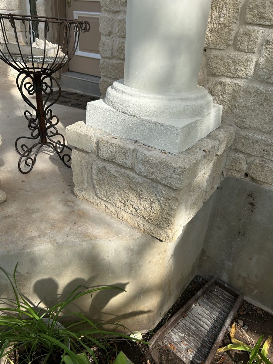 repaired concrete pillar Preview Image 1
