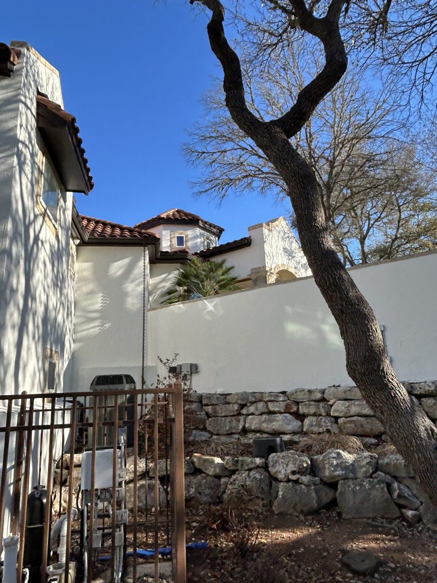 white painted missionstyle house exterior and garden wall Preview Image 5