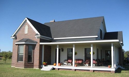 Small Home Exterior in Bulverde, TX