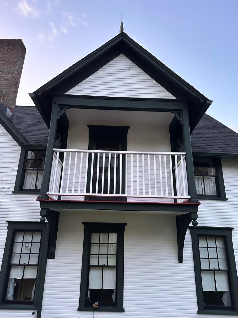 Historic Home Painting Project Preview Image 2