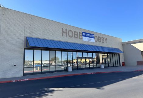 hobby lobby front store with sign shadow