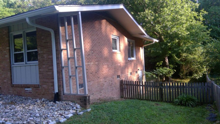 Before Exterior Brick Painting Preview Image 1