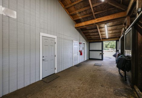 Seabrook Island Equestrian Center Interior