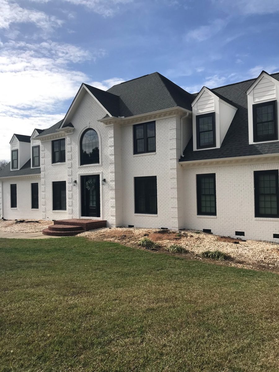 White Exterior Brick Preview Image 2