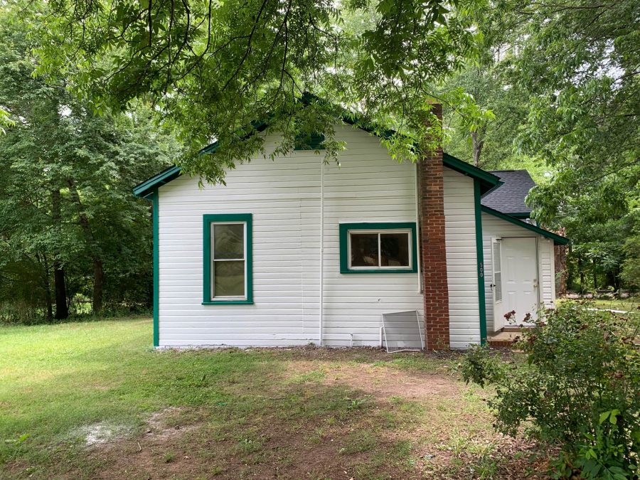 Side View Exterior with Trim Preview Image 3