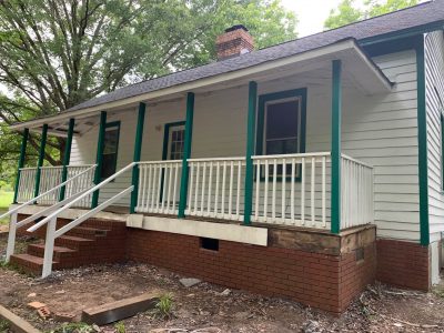 Front View Exterior with Trim