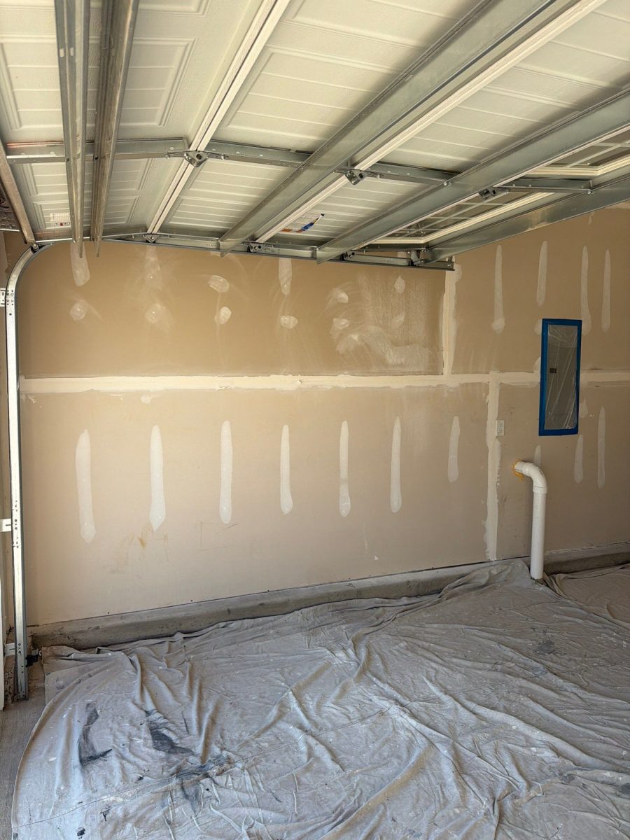 unpainted drywall in garage Preview Image 6