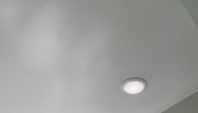 smooth white ceiling with recessed lighting