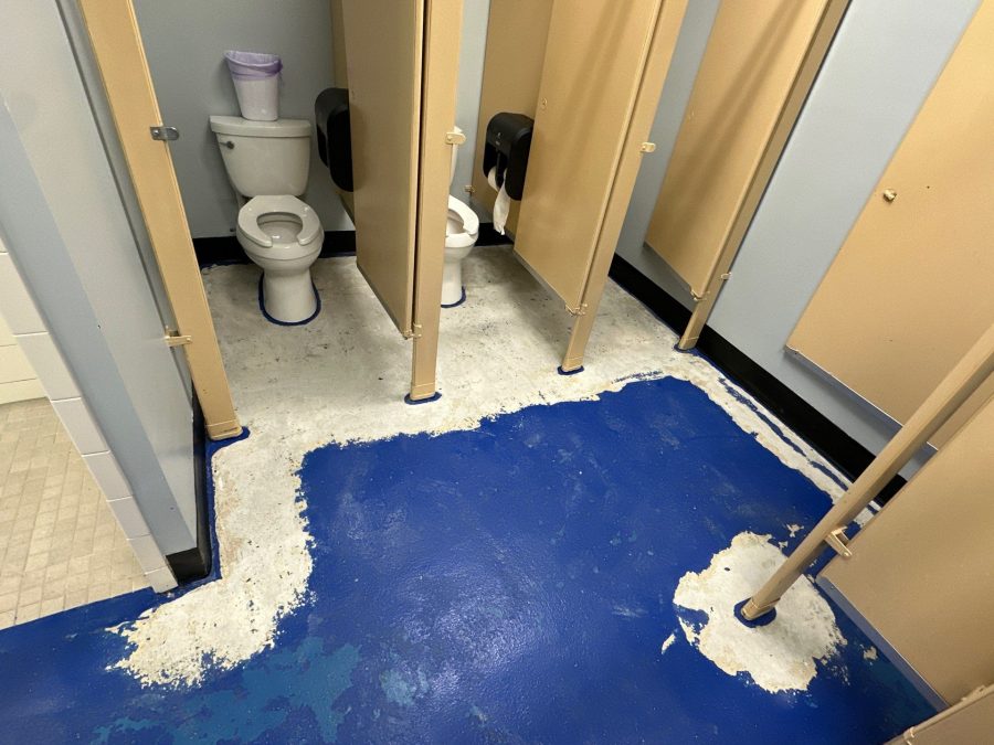 commercial bathroom floor during refinish Preview Image 5